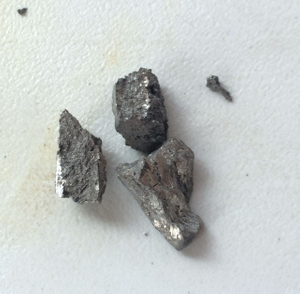 Erbium metal (er) -pellets